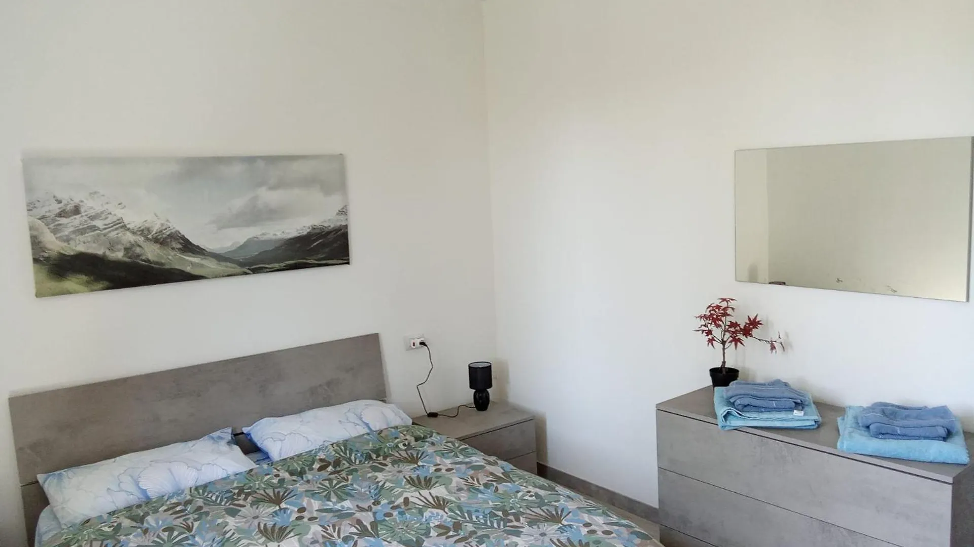 Apartment Venturelli'S Home Barzanò Italien